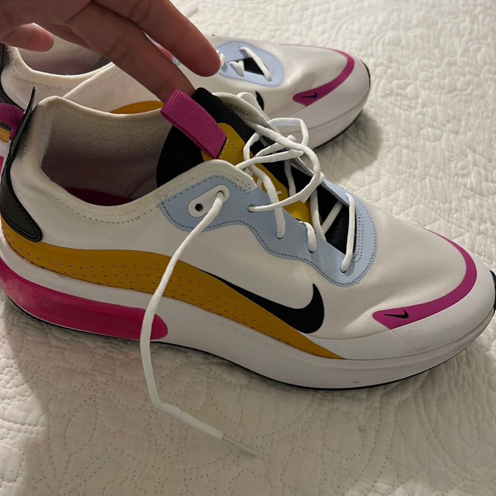 Barely used Nike air